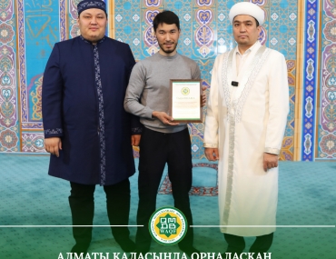 Алматы қаласында орналасқан «Karak time» дүкенінің иесі Жалғас Ұшқынұлы уақыпнама алды